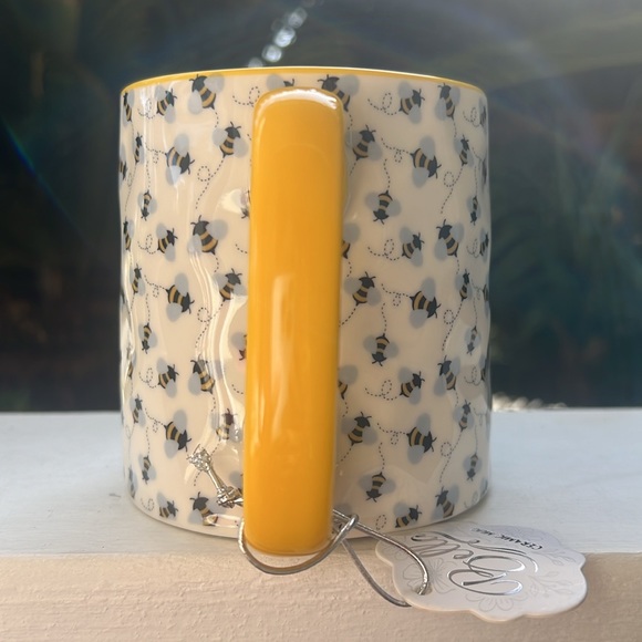 Bee Bella Ceramic Mug - Picture 7 of 15
